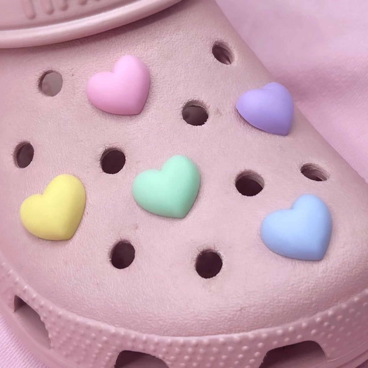 Pastel aesthetic pastel hearts resin croc charms